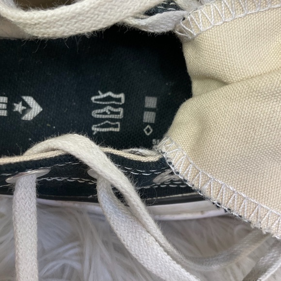 Converse Run Star Hike Black High-Top Platform Sneakers 6 - Picture 12 of 15